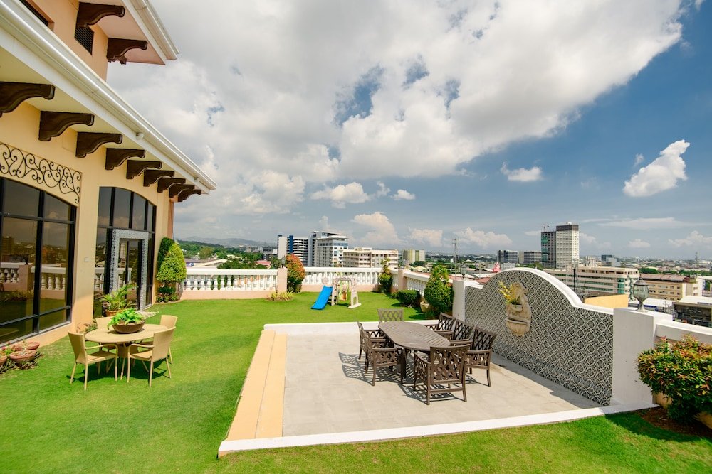 Фото Sta. Barbara Residence Hotel