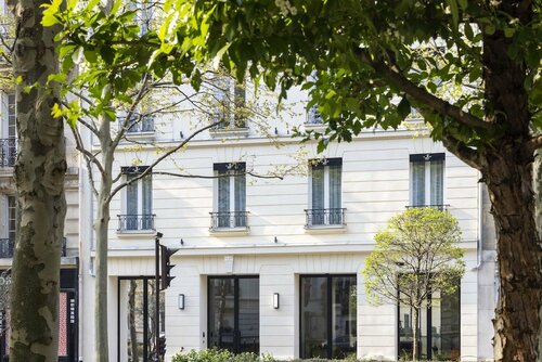 Гостиница Hôtel Du Roule в Нейи-сюре-Сене