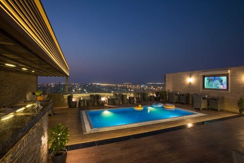 Гостиница Naviti Warwick Dammam в Даммаме