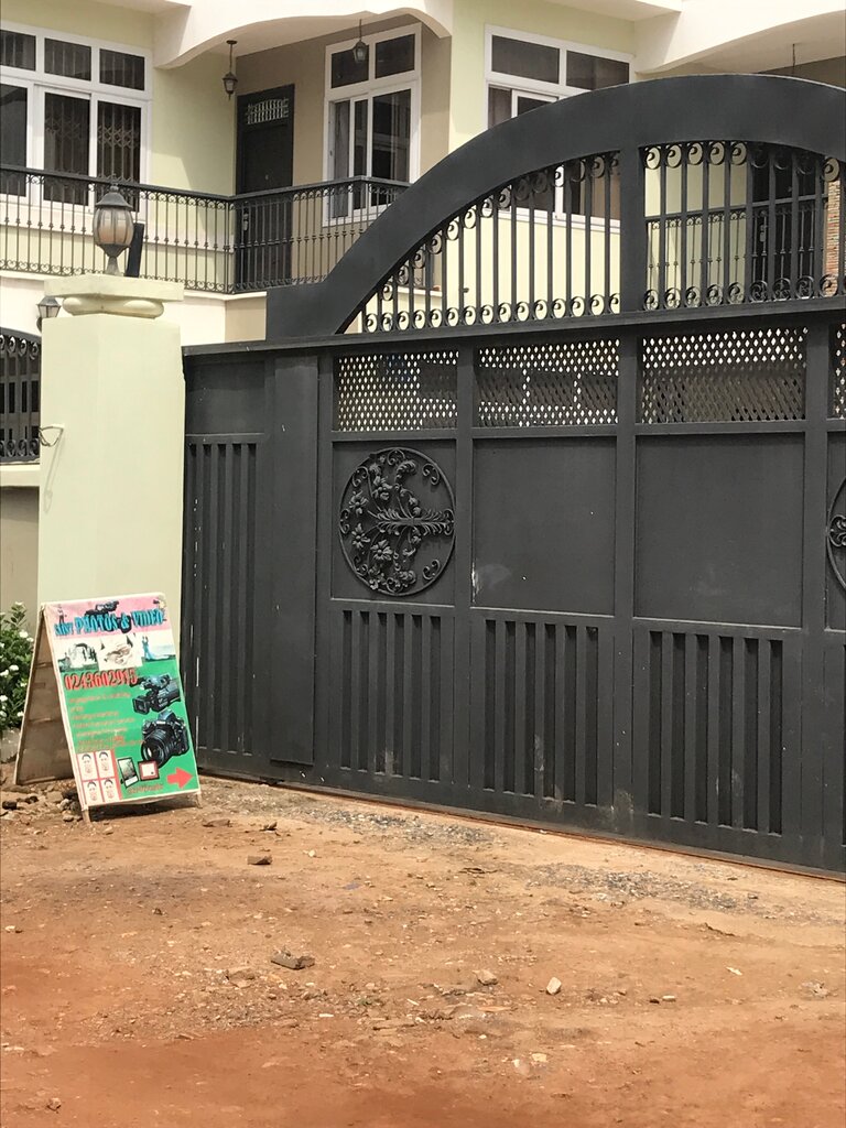 Photo studio Saint Photo and videos, Earth, photo