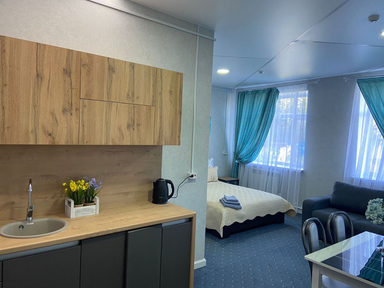 Фото отеля 1