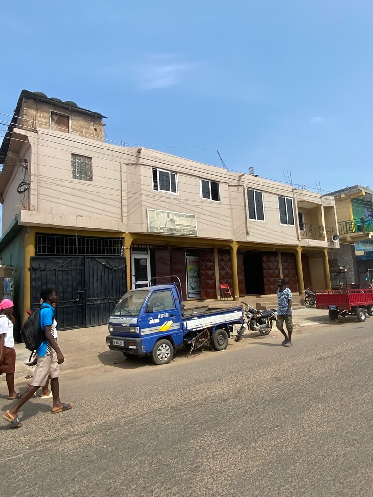 Watch shop Serenity, Accra, photo