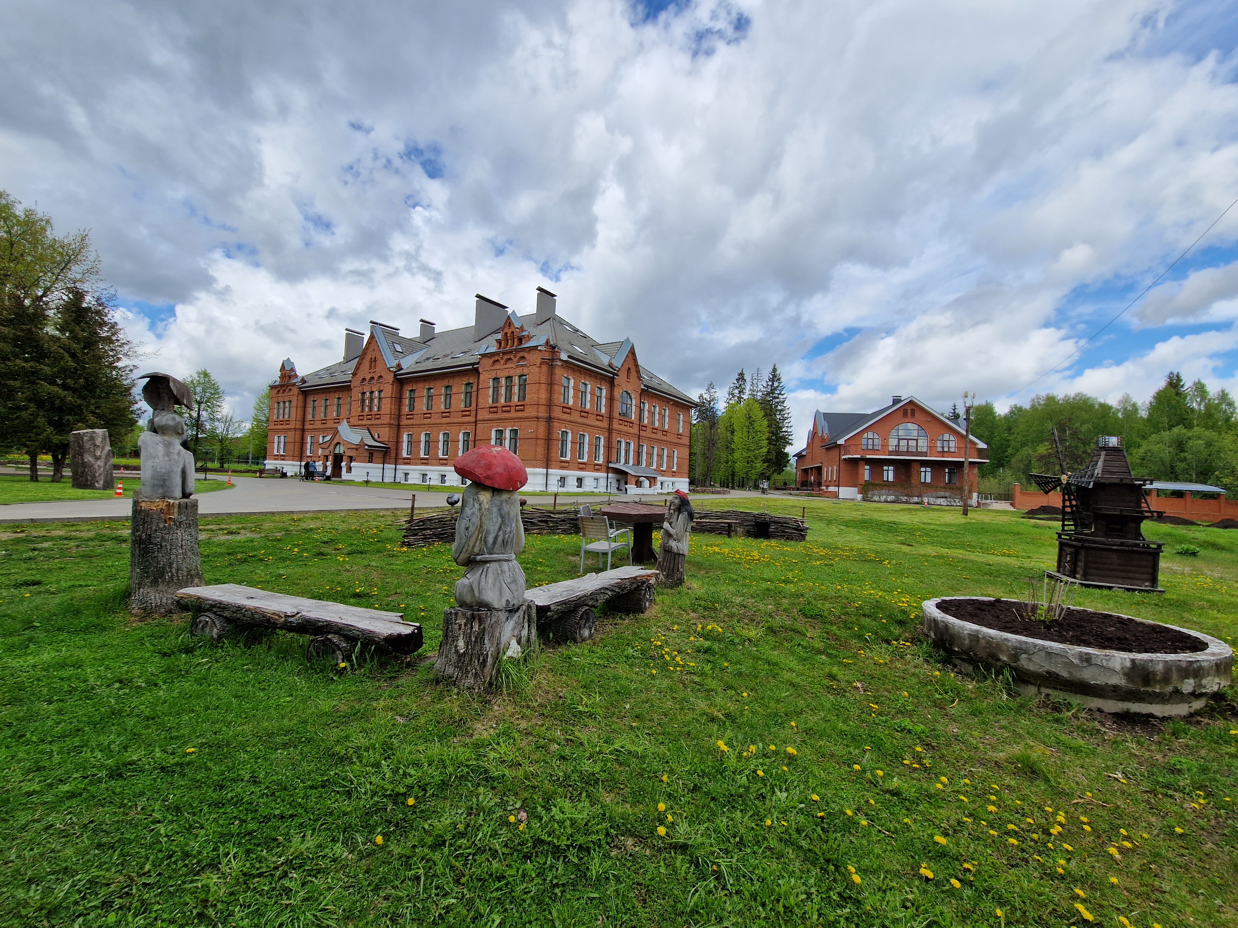 Фото Малиновая слобода