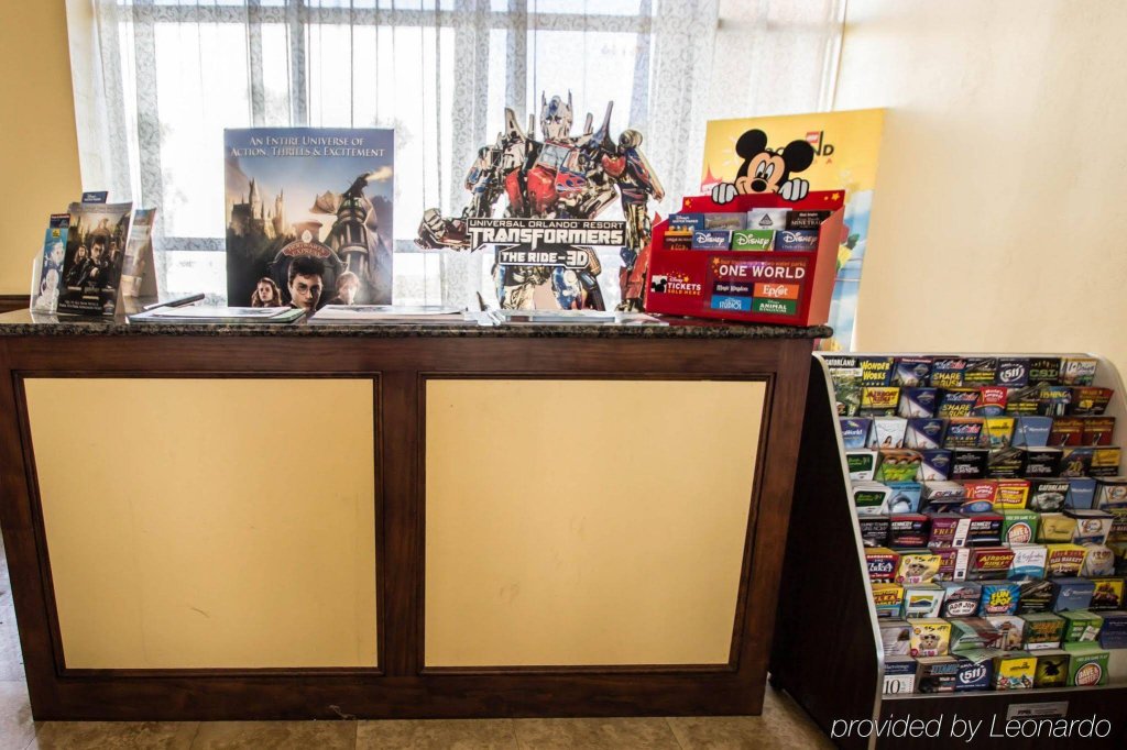 Фото Econo Lodge Inn & Suites Near Florida Mall