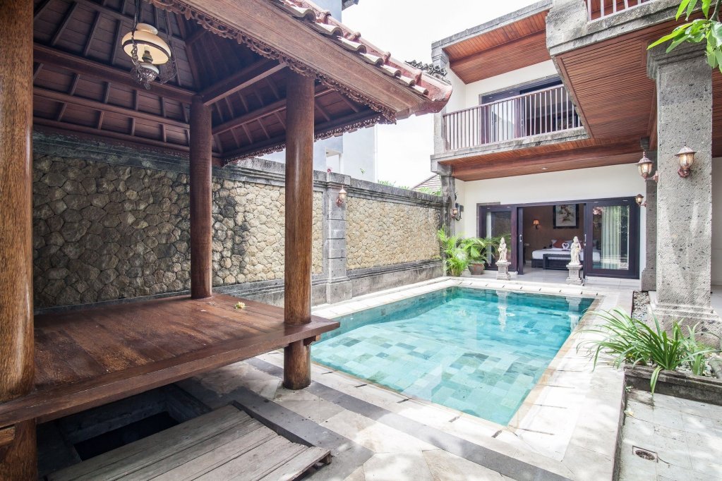 Фото Puri Yuma Hotel