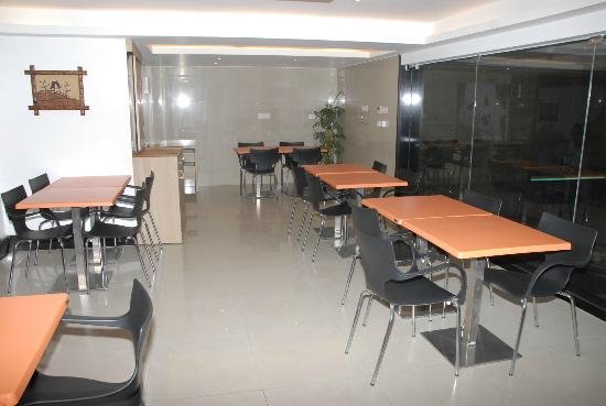 Фото City Centre Residency