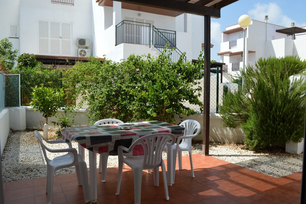 Фото Apartamentos Natura World