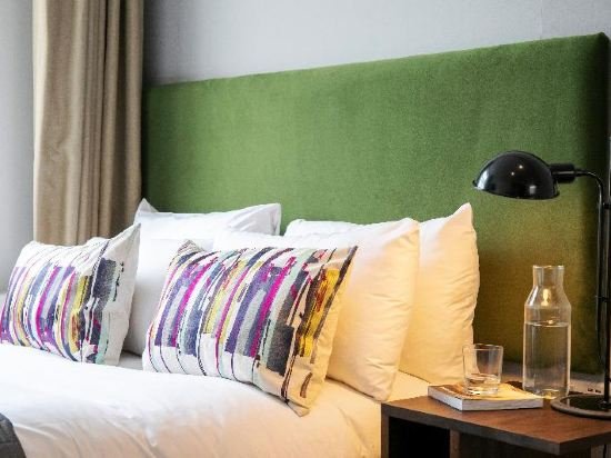 Фото Native Hyde Park