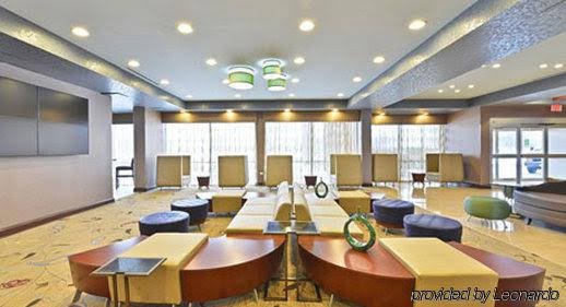 Фото Wyndham Garden Elk Grove Village/O'Hare