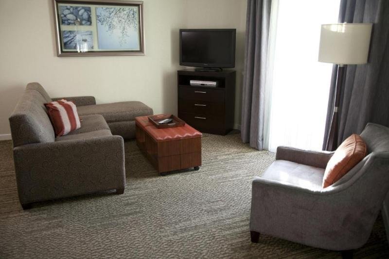 Фото Staybridge Suites Long Beach Airport, an Ihg Hotel