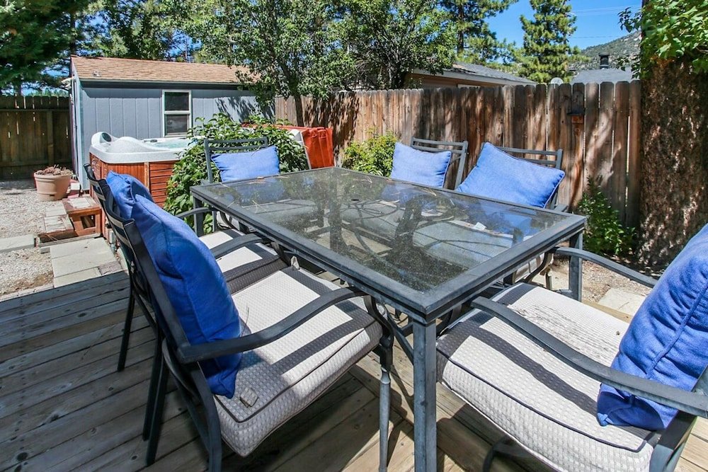 Фото Meadow Retreat-1670 by Big Bear Vacations