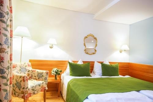 Фото Altstadt Hotel Wolf