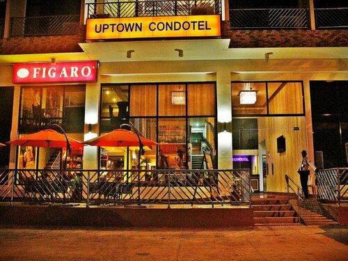 Гостиница Uptown Condotel в Кагаян-де-Оро