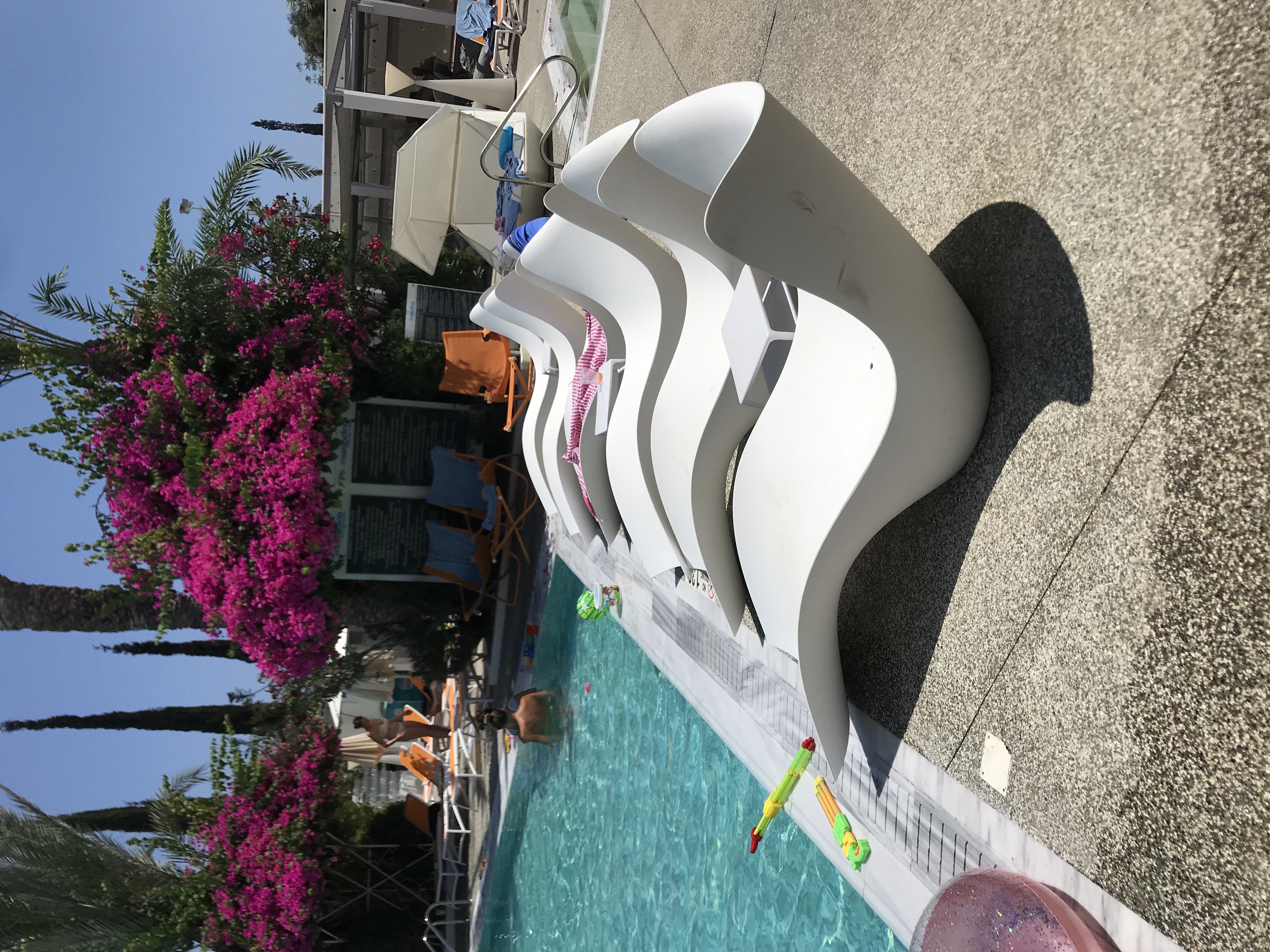 Фото Margadina Lounge Hotel