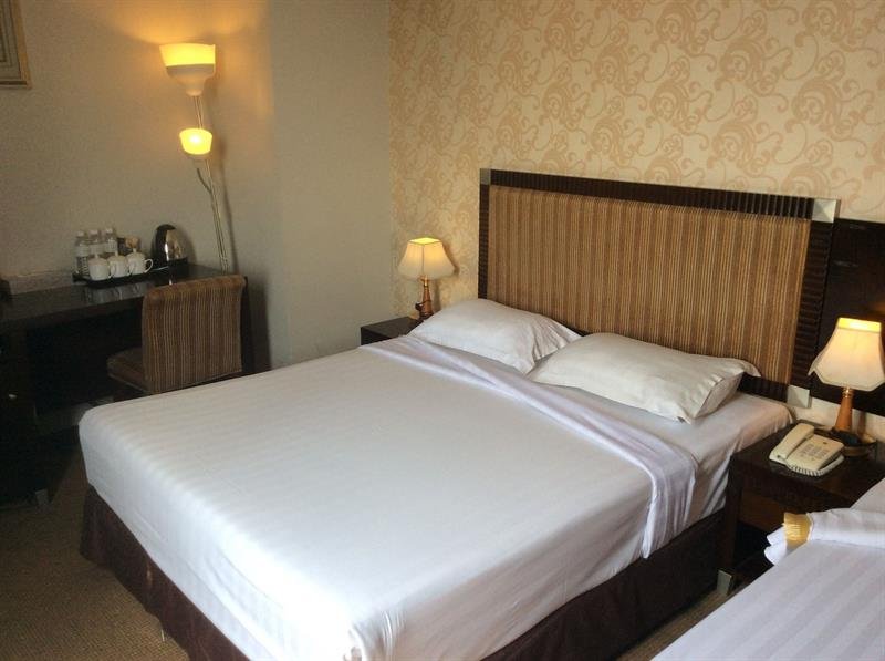 Фото RedDoorz at Aljunied