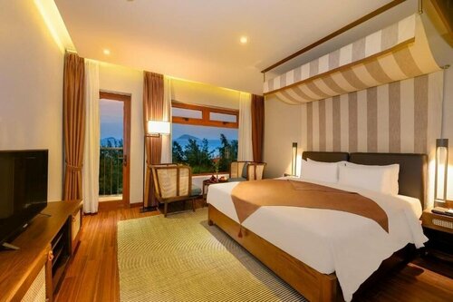 Гостиница Ha Hotel Apartments Hoi An Ocean Front в Хойане