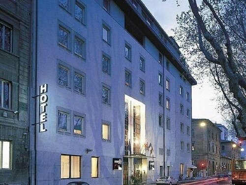 Внешний вид отеля Hotel Buonconsiglio в Тренто, фото 2