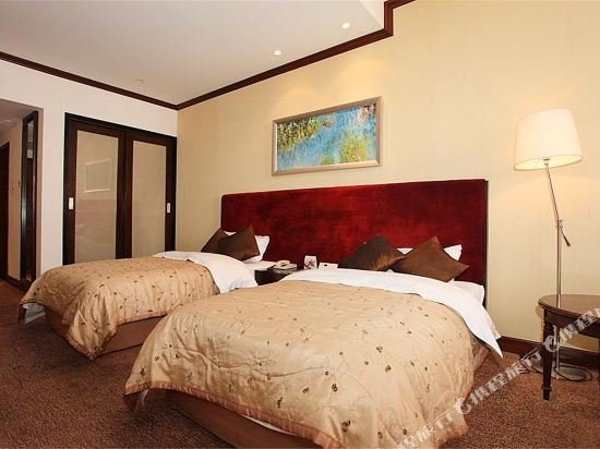 Фото Tianjin Warner International Golf Club