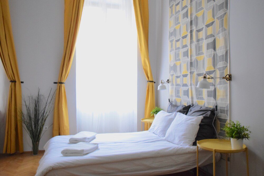 Фото Standard Apartment by Hi5 - Chainbridge