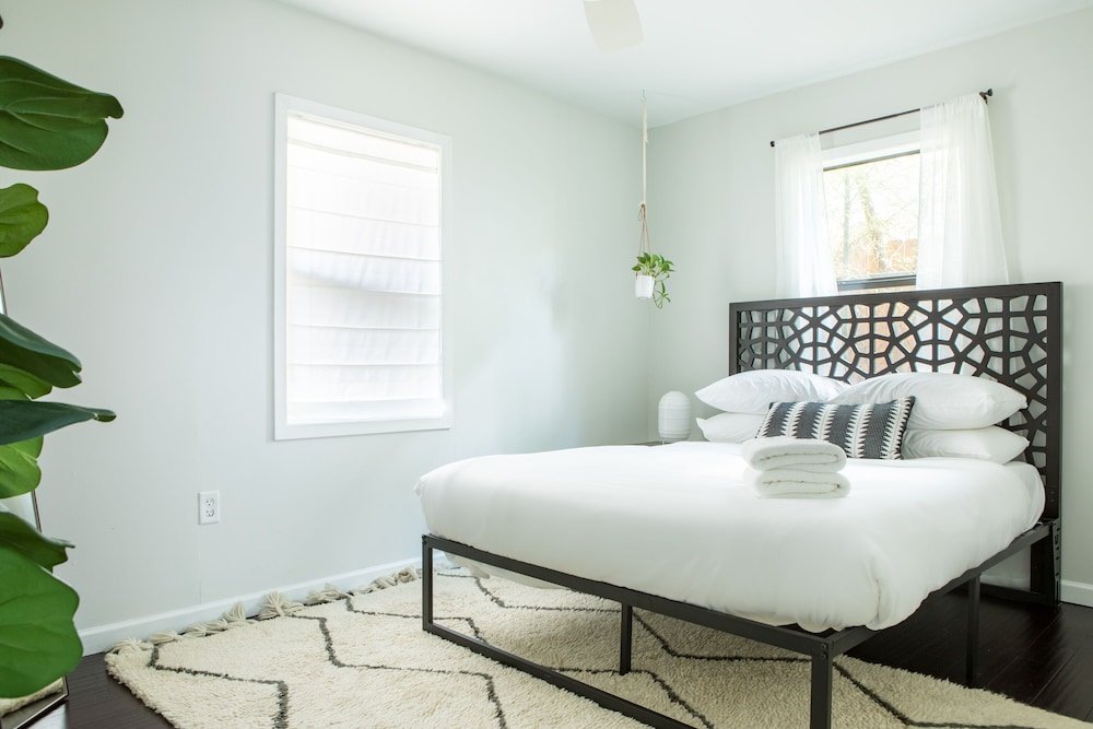 Фото WanderJaunt Sendero 3br on East Mlk