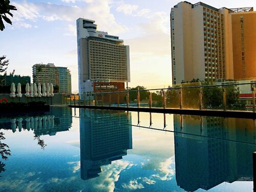 Апартаменты Ariyana Apartments by Vievid в Нячанге