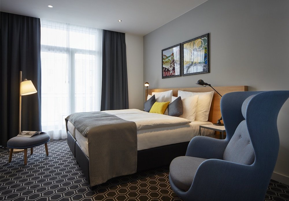 Фото отеля 3