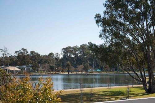 Гостиница Central Shepparton Apartments в Шеппартоне