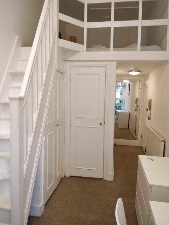 Фото Kensington Gardens Hotel