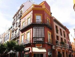 Апартаменты Living Sevilla Apartments Catedral-Arenal