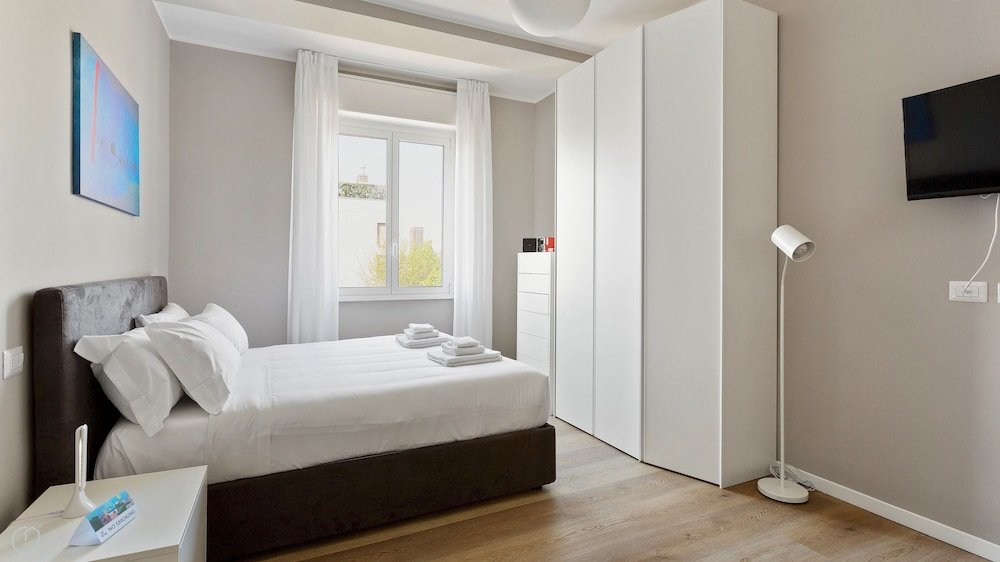 Фото Italianway - Largo Allegri 4