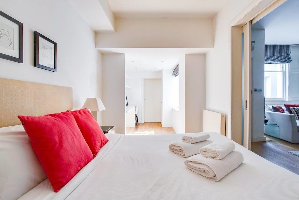 Фото Stunning 1 bed Apartment South Ken/knightsbridge