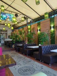 «Метро бар» фото 1