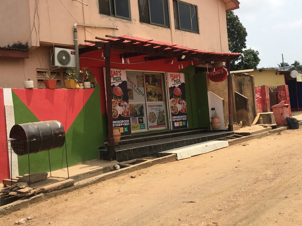 Canteen Feags pizza, Accra, photo