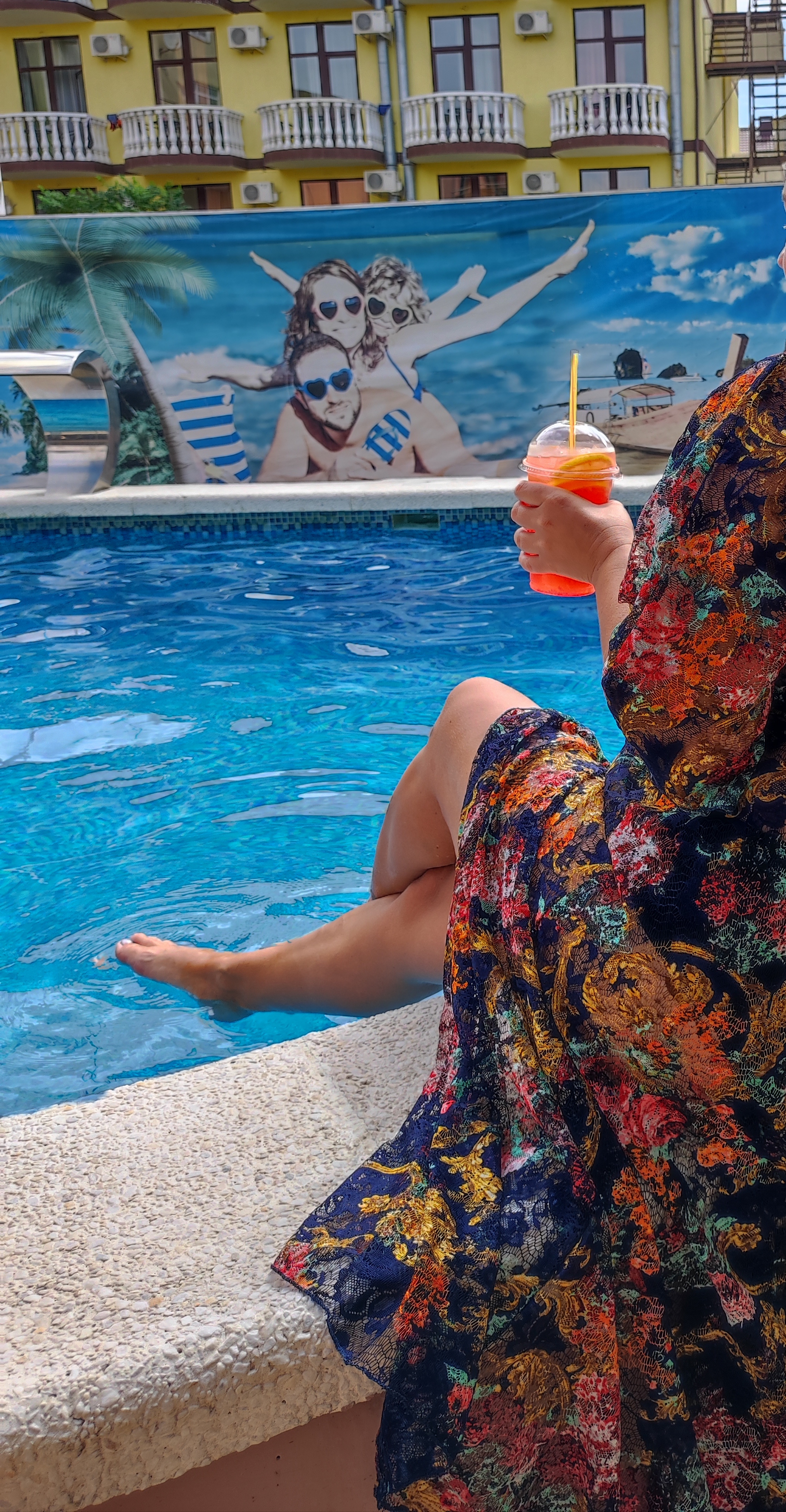 Фото Камела