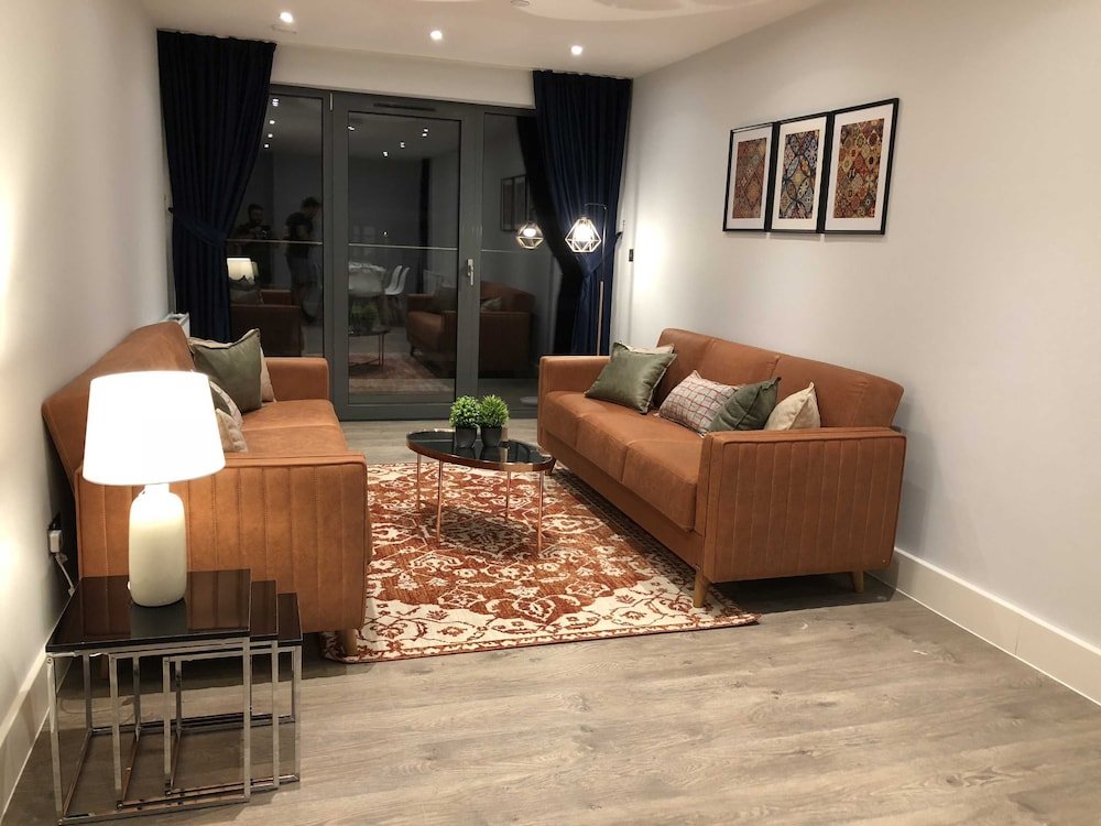 Фото Elegant Plus