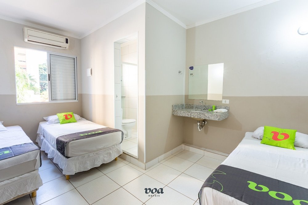 Фото Hotel Greenvile Barão