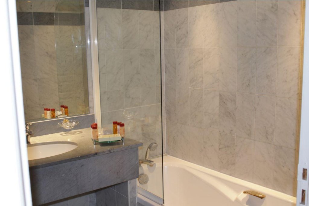 Фото Sun Riviera Hotel