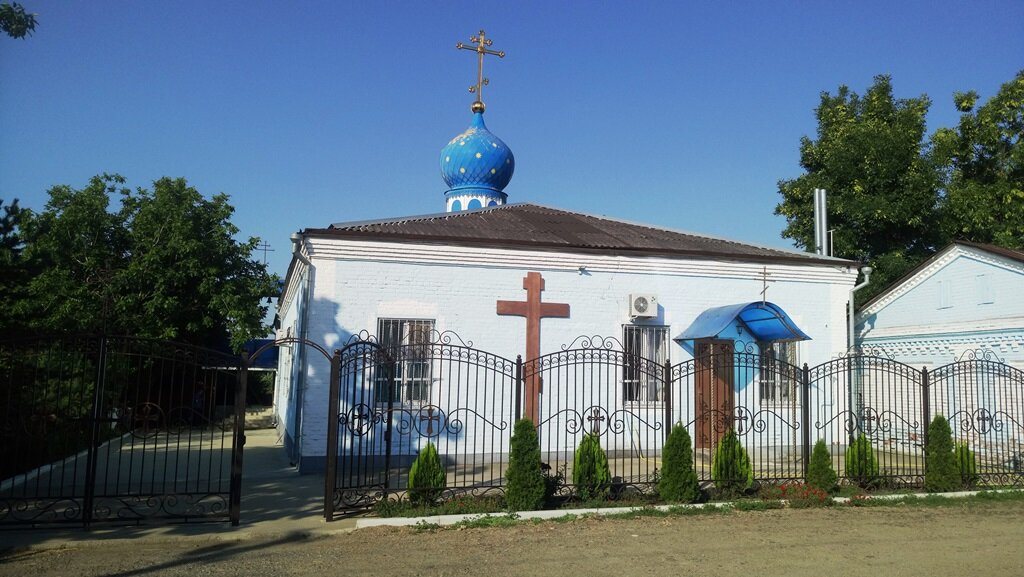 Orthodox church Tserkov Ikony Bozhiyey Materi Kazanskaya V Novoleushkovskoy, Krasnodar Krai, photo