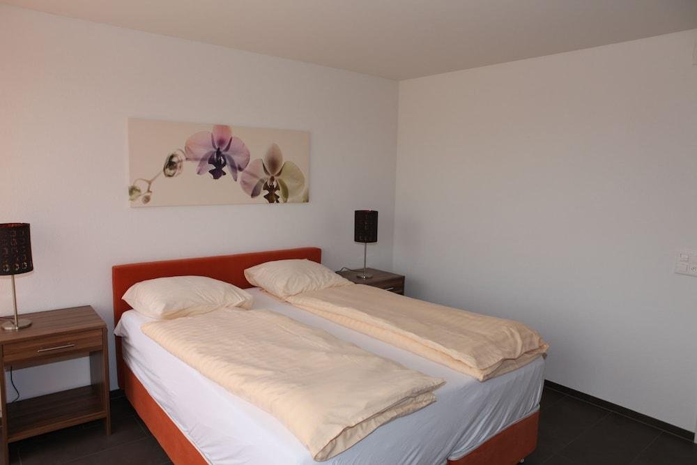 Фото Swiss Star District 11