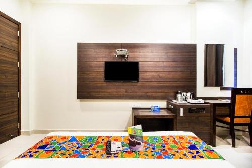 Фото FabHotel Kk Continental