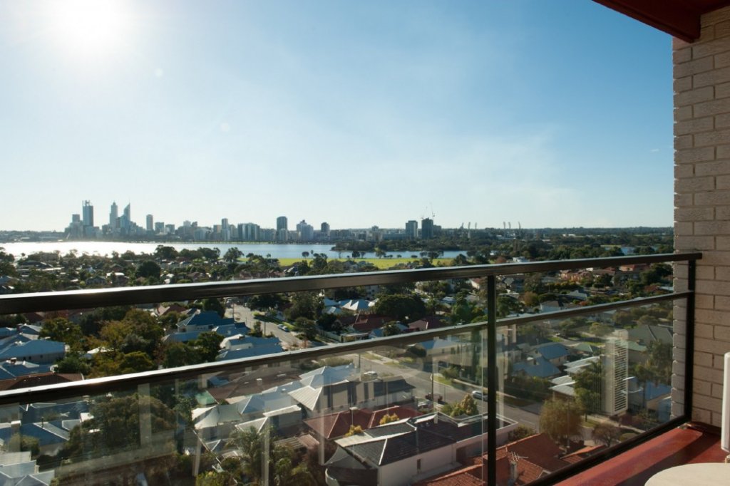 Фото Metro Hotel Perth