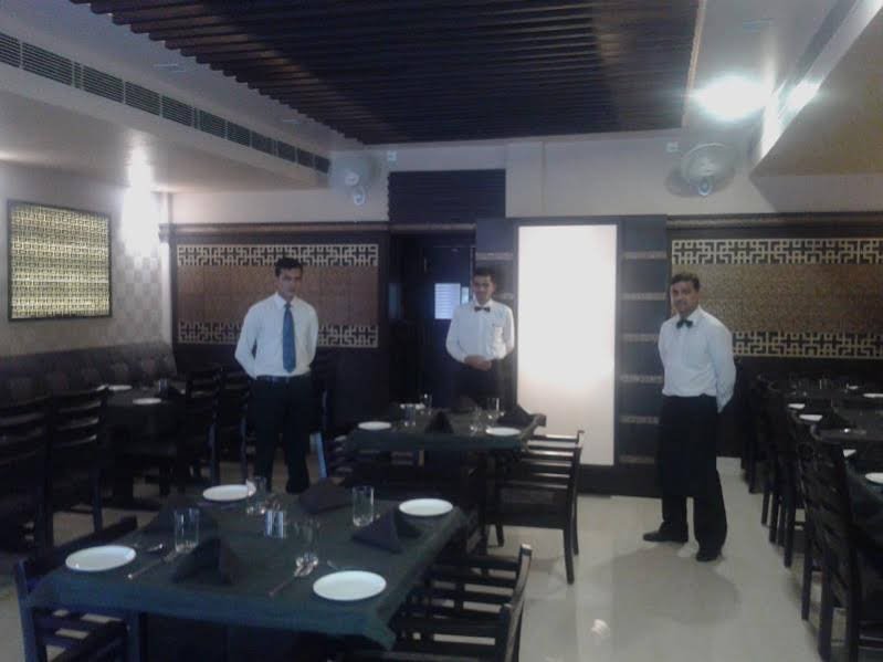 Фото FabHotel Kk Continental