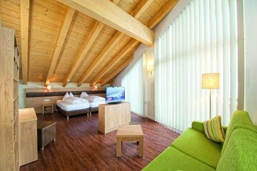 Гостиница Hotel Alpina Wanderlust