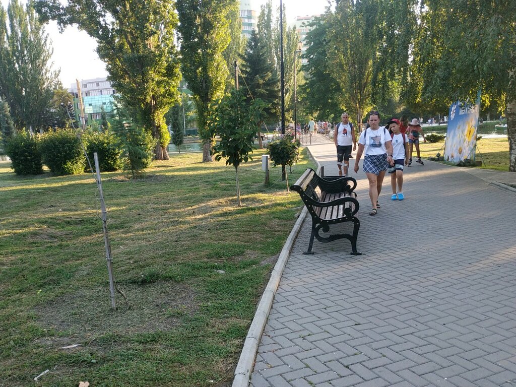 Bench Bench, Simferopol, photo