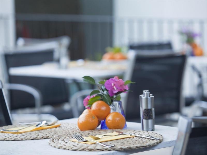 Фото Fornalutx Petit Hotel