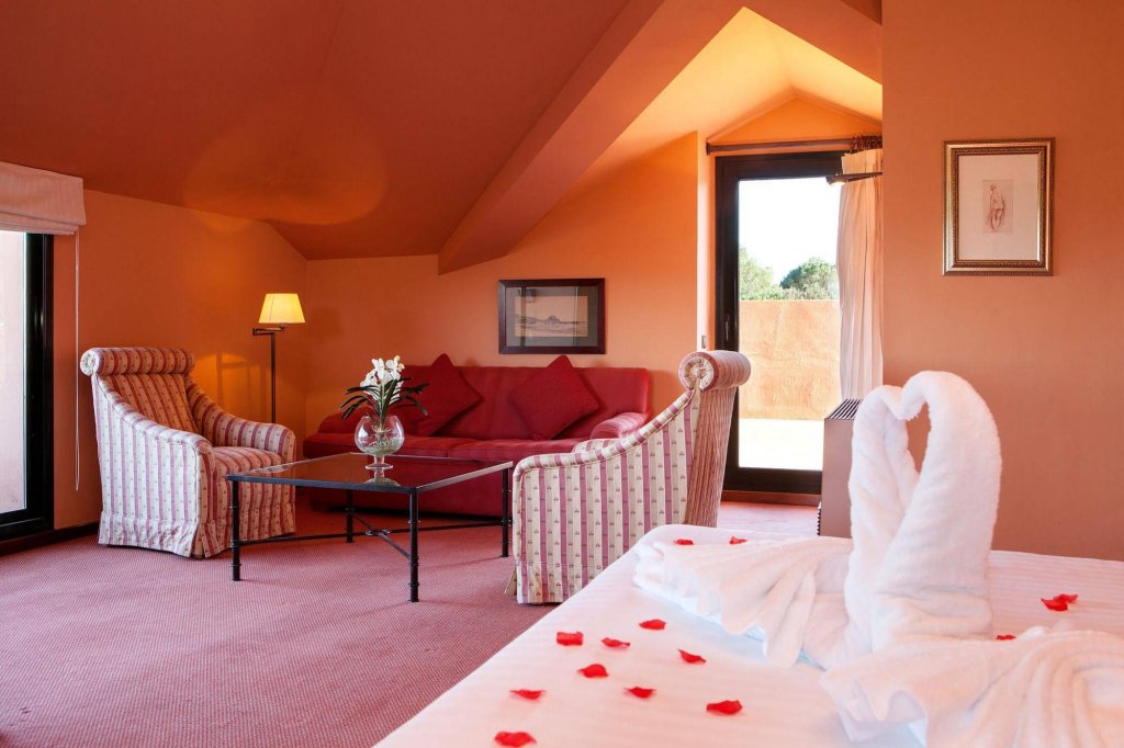 Фото Torremirona Golf & SPA Resort