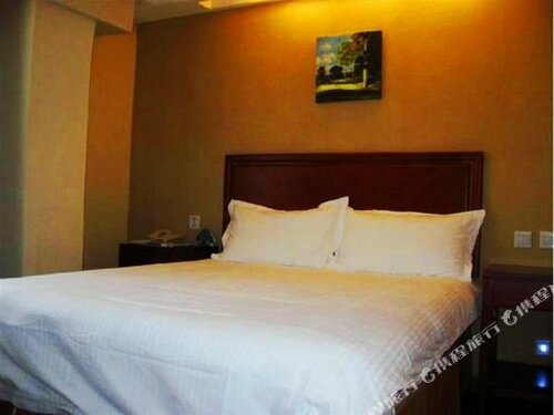 Гостиница GreenTree Inn LanZhou Railway Station East Rd в Ланьчжоу
