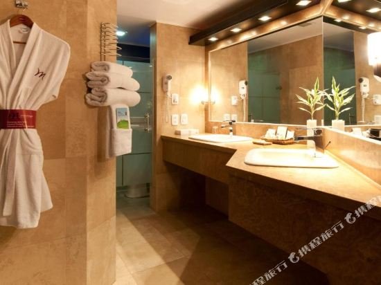 Фото Mercure Alameda Quito