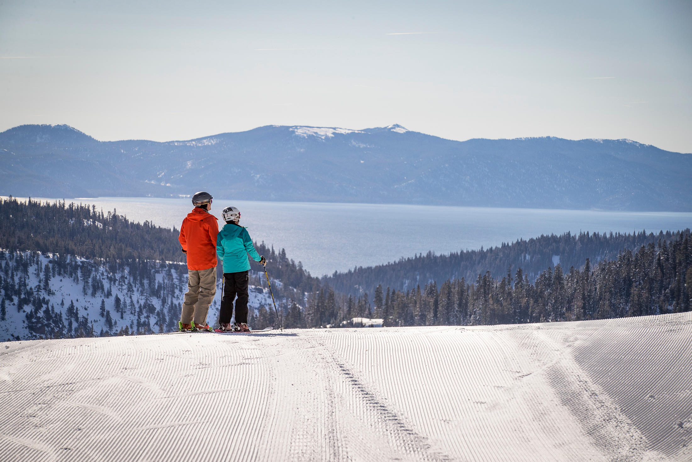 Фото The Village at Palisades Tahoe