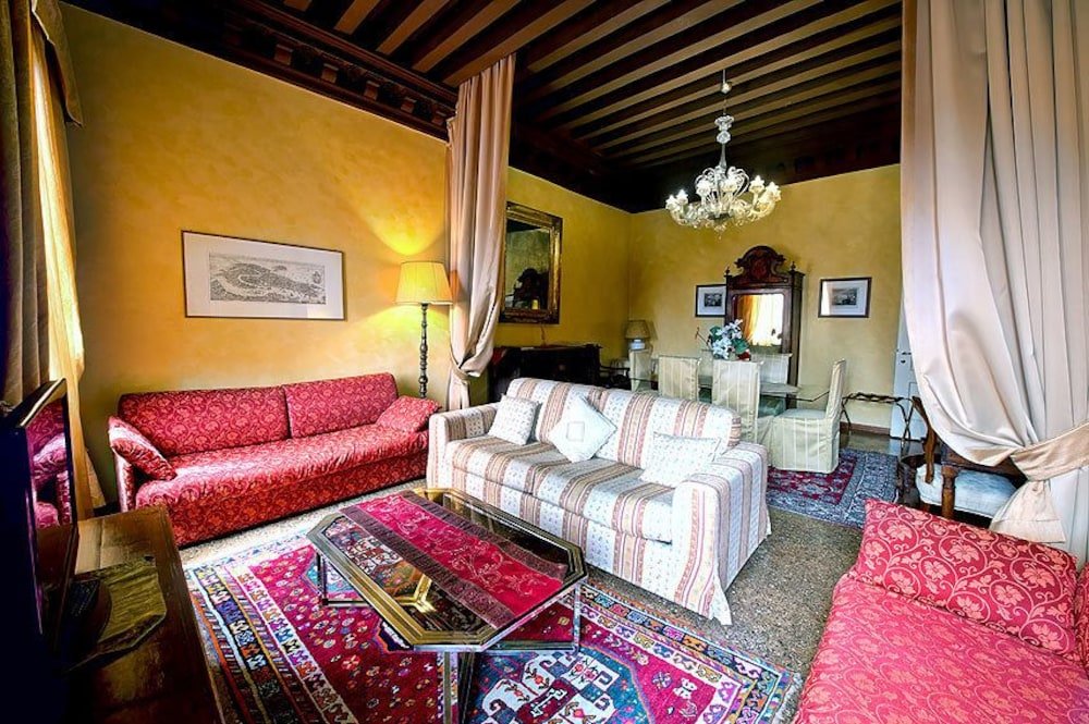 Фото Residence Palazzo Odoni